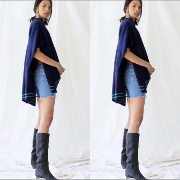 Free People Harbour Stripe Cable Poncho NWT - OS - Picture 7 of 12